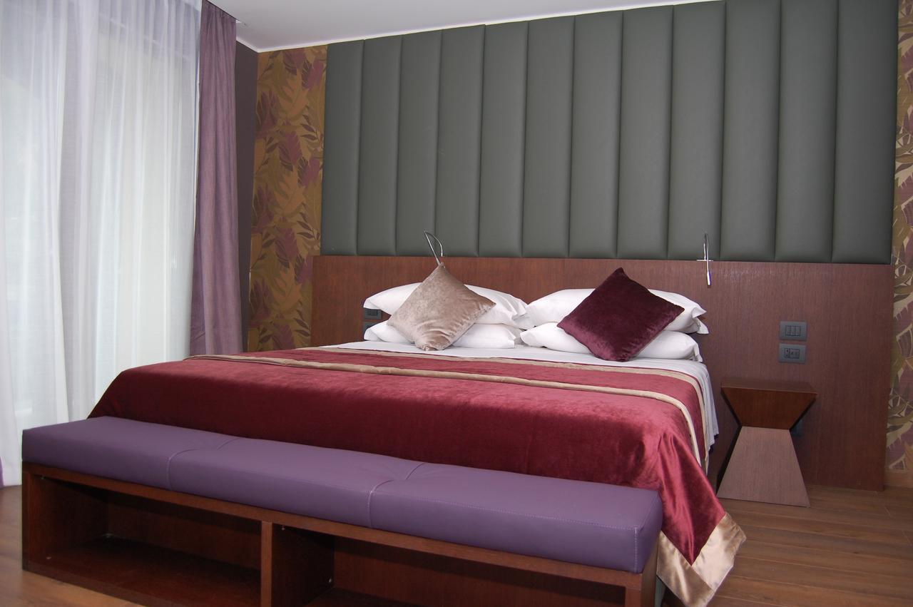 National Park Hotel & Spa Cotronei Zewnętrze zdjęcie