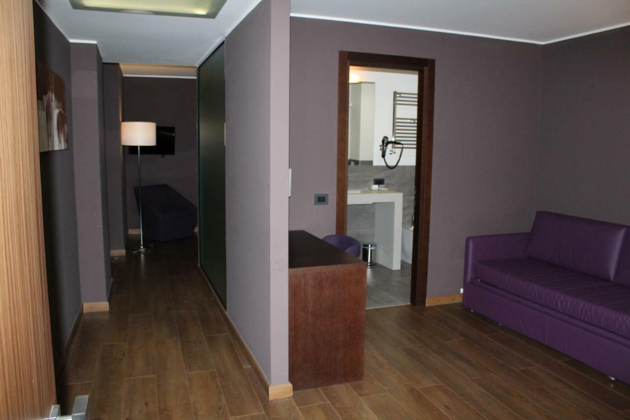 National Park Hotel & Spa Cotronei Zewnętrze zdjęcie